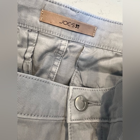 JOE’S JEANS Stone High Rise Cargo Skirt With Asymmetrical Hem Detail - Picture 5 of 9